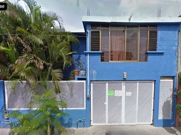 Casa en Venta  -   Salamanca, Guanajuato-EO/ CLV/.