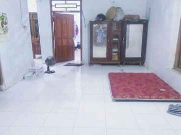 Dijual Rumah + Tanah 1.530 m2 di Nganjuk Dekat RSUD Kertosono