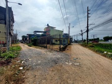 Venta Terreno Comercial Duran Boliche 340 m² Esquinero con 3 Calles de Acceso