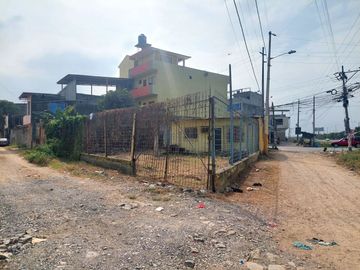 Venta Terreno Comercial Duran Boliche 340 m² Esquinero con 3 Calles de Acceso
