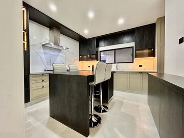 Casa de una planta en venta Los Santos Residencial