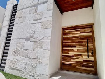 Casa de una planta en venta Los Santos Residencial