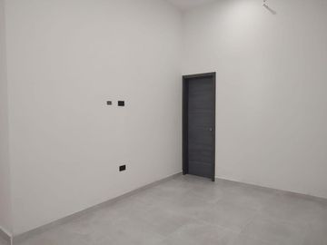 Casa de una planta en venta Los Santos Residencial