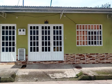 SE VENDE CASA EN  LA FLORIDA