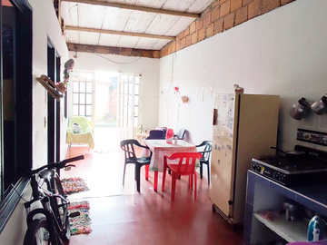 SE VENDE CASA EN  LA FLORIDA