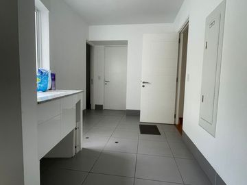 DEPARTAMENTO DE LUJO EN EDIFICIO LA QUEBRADA, BARRANCO