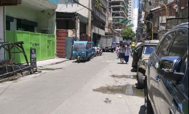 FOR SALE: Commercial/Residential Building with Warehouse in Binondo, Manila 🏢