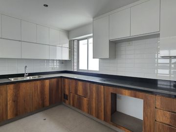 VENDO DUPLEX DE ESTRENO EN CHACARILLA