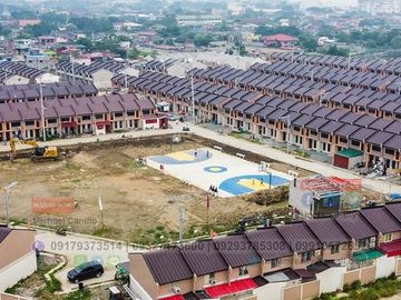 Townhouse For Sale Near C-3 Road Deca Meycauayan