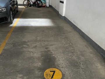 VENDO LINDO DUPLEX CON VISTA EXTERNA DE 155 M2 APROX. EN PRIMER Y SEGUNDO PISO EN SURCO