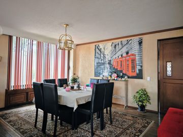 CASA EN VENTA EN CIUDAD SATELITE NAUCALPAN