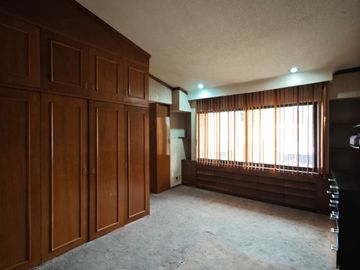 CASA EN VENTA EN CIUDAD SATELITE NAUCALPAN