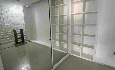 🏡 Inviting 3-Storey Townhouse in Don Bosco, Parañaque – Semi-Furnished & Ultra Secure! 🌟