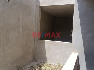 Venta De Casa En Construccion En Moche Pueblo / At. 160 / Ac 209.71 ID 1086738