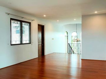 FOR SALE | Spanish Mediterranean House & Lot in Oahu Island South Lake Village