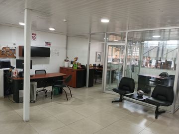 VENTA BODEGA INDUSTRIAL AMAGUAÑA