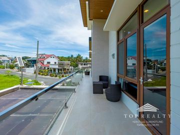 Tagaytay Heights Subdivision | Bright Modern Tropical Inspired 2-Storey House and Lot for Sale in Tagaytay, Cavite