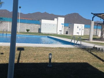 Venta de casa de descanso a 20 minutos del centro de Tlayacapan