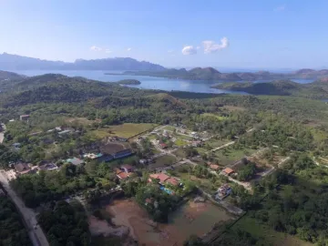 LOT FOR SALE IN CORON, PALAWAN