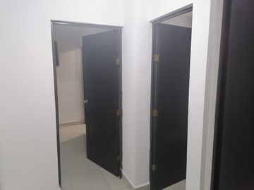 CASA EN VENTA EN APODACA NL ZONA VALLE DE SAN MIGUEL SECTOR II/PRIVADA 3 NIVELES