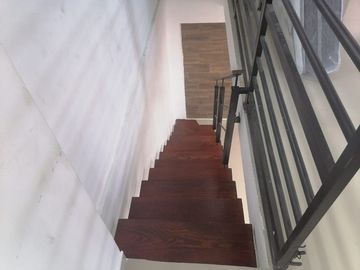 CASA EN VENTA EN APODACA NL ZONA VALLE DE SAN MIGUEL SECTOR II/PRIVADA 3 NIVELES