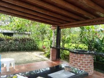 DE OPORTUNIDAD LINDA FINCA EN SAN MIGUEL DE LOS BANCOS