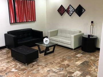 Vendo Departamento Remodelado Av Gaspar de Villarroel y Eloy Alfaro.