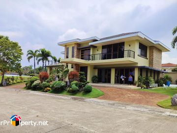 Furnished House with Huge Landscape GArden in Amara Subdivision Cebu