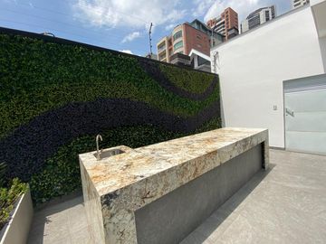 Magnífico departamento, acabados de lujo, doble altura: 741/351 m2