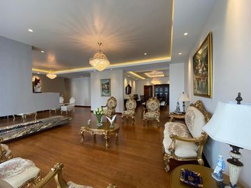 Magnífico departamento, acabados de lujo, doble altura: 741/351 m2
