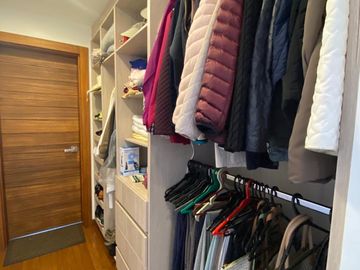 Magnífico departamento, acabados de lujo, doble altura: 741/351 m2