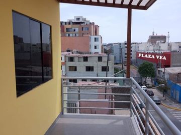 DEPARTAMENTO DUPLEX COLONIAL CALLAO