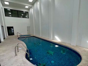 Se vende casa ubicada en Cerrada del Carmen.