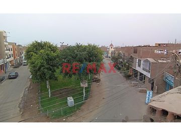 1095127-Venta De Casa Frente A Parque Cerca Av. Los Olivos Y Canta Callao