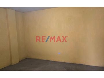 1095127-Venta De Casa Frente A Parque Cerca Av. Los Olivos Y Canta Callao