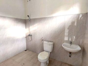 Rumah Mewah dan Strategis di Awana Townhouse