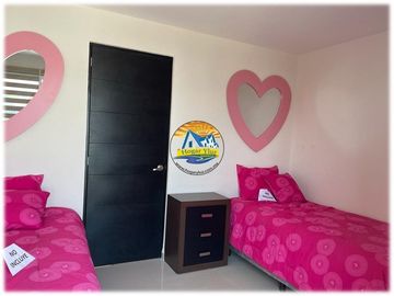 Casas con alberca y roof garden, cocineta, closets, amplios jardines