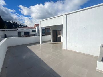 C1372 HERMOSA CASA FUERA DE CONDOMINIO, Sector Balzay C1372