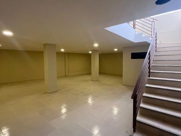 C1372 HERMOSA CASA FUERA DE CONDOMINIO, Sector Balzay C1372