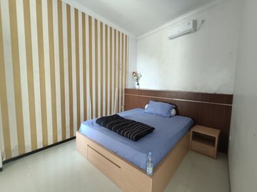 Rumah Villa + Kolam Renang Luas 298 di Kusuma Hill Batu Malang