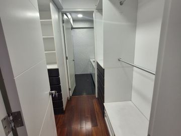 Vendo Ultimo Departamento de 256 m² con Vista Calle en Santiago de Surco