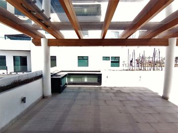 penthouse de 284 m2 en Venta en lomas de angelopolis - Dos niveles, Jacuzzi, opción a 3 recamaras
