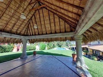 Bonita casa en renta amueblada en Burgos Bugambilias,  En Temixco Morelos.