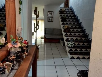 Bonita casa en renta amueblada en Burgos Bugambilias,  En Temixco Morelos.