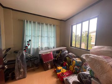 FOR SALE AFFORDABLE PRE-OWNED TWO STOREY HOUSE IN PAMPANGA NEAR CLARK AND SNR DAU