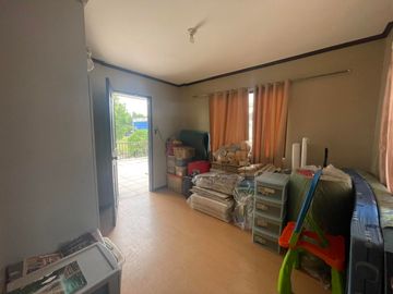 FOR SALE AFFORDABLE PRE-OWNED TWO STOREY HOUSE IN PAMPANGA NEAR CLARK AND SNR DAU