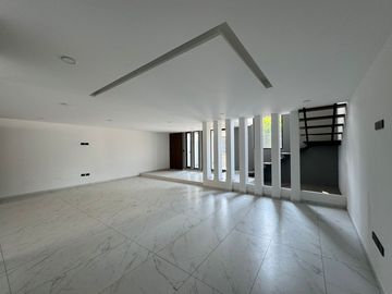Casa nueva en Diplomaticos, Naucalpan de Juarez. Estado de México.