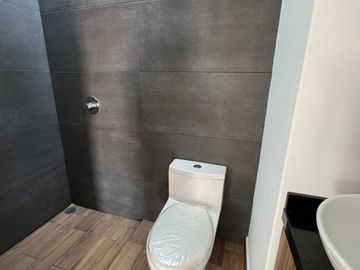 Casa nueva en Diplomaticos, Naucalpan de Juarez. Estado de México.