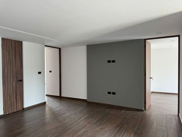 Casa nueva en Diplomaticos, Naucalpan de Juarez. Estado de México.