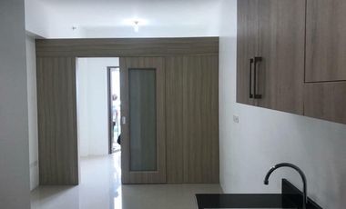 2 bedrooms 400,100 DP move in Agad Rent to Own Condominium in Quezon City near SM North,Solaire Nort